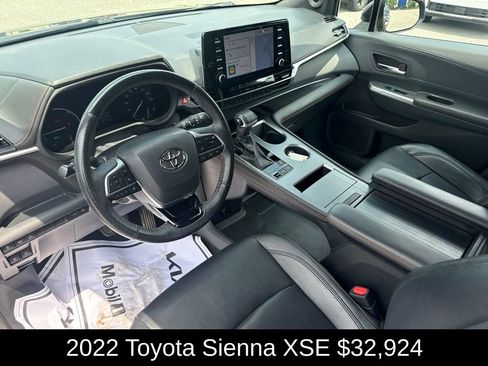 Used 2022 Toyota Sienna XSE w/ XSE Plus Package AWD/4WD image 10