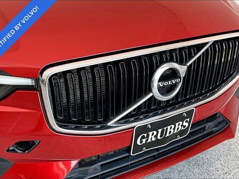 Used 2021 Volvo XC60 T6 Momentum AWD/4WD image 38