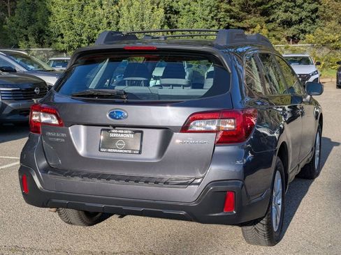 Used 2019 Subaru Outback 2.5i image 2