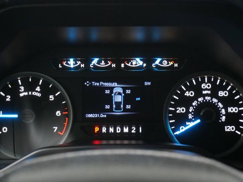 Used 2015 Ford F150 XLT w/ Equipment Group 302A Luxury image 17