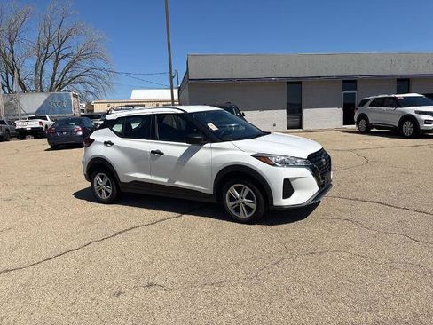 Certified 2024 Nissan Kicks S FWD image 1