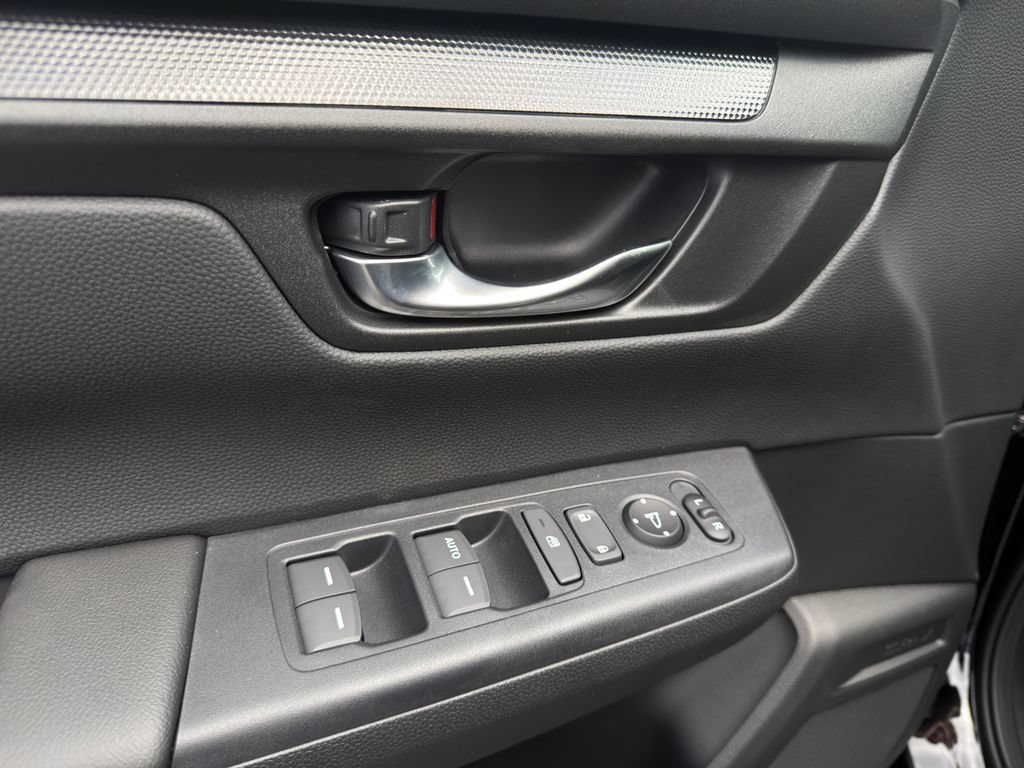 Used 2027 Honda CR-V LX image 25
