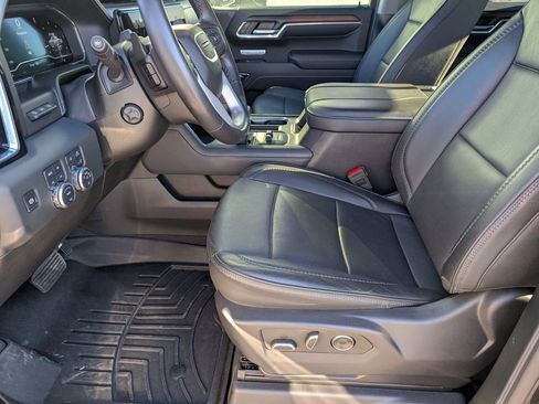 Used 2024 GMC Sierra 1500 Denali image 11