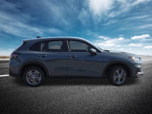 New 2026 Honda HR-V LX image 18