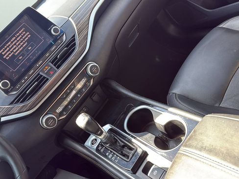 Used 2022 Nissan Altima 2.5 SL FWD image 18