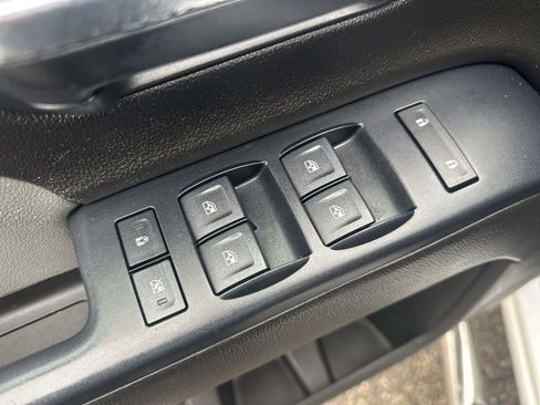 Used 2017 GMC Sierra 1500 Base image 14