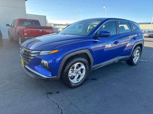 Used 2022 Hyundai Tucson SE w/ Winter Package AWD/4WD image 1