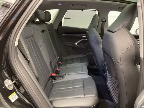 Used 2025 Audi Q5 Premium Plus image 28