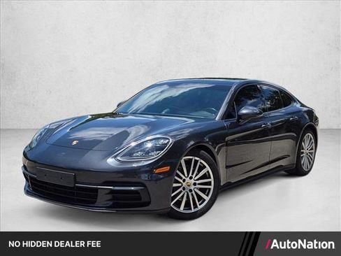 Used 2017 Porsche Panamera 4 AWD/4WD image 1