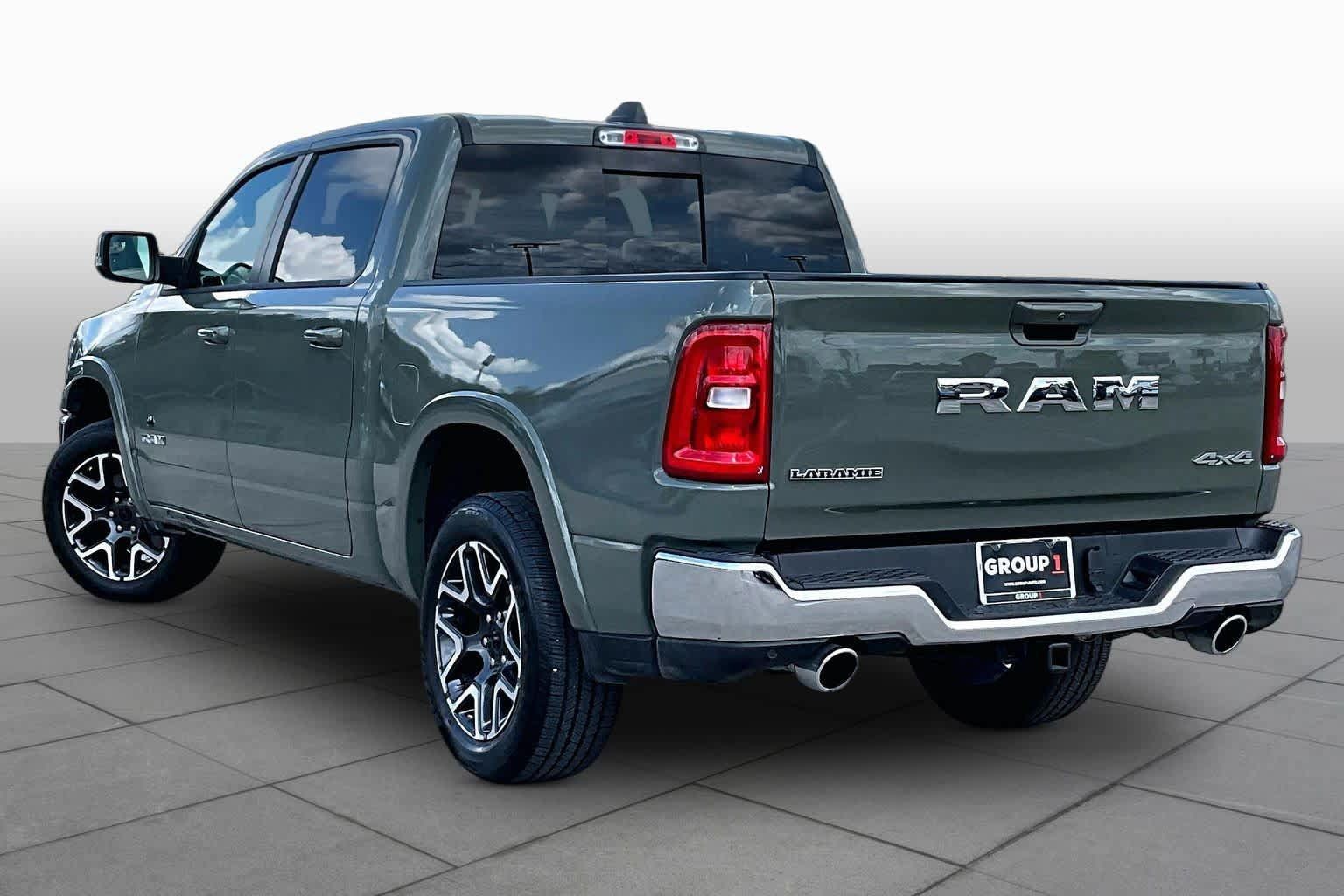 Used 2026 RAM 1500 Laramie AWD/4WD image 12