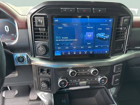 Used 2021 Ford F150 Lariat w/ Equipment Group 502A High image 16