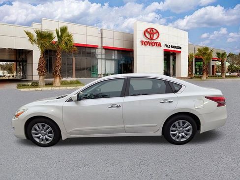 Used 2013 Nissan Altima 2.5 S image 7