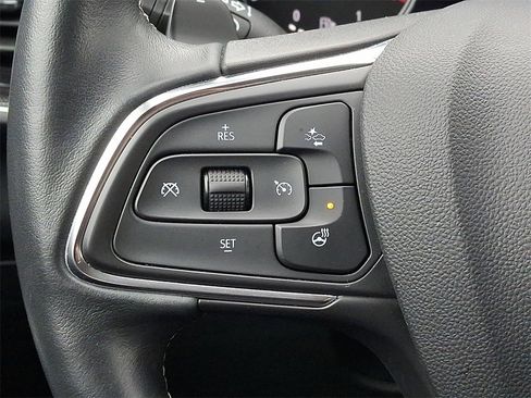 Used 2023 Buick Envision Essence image 20