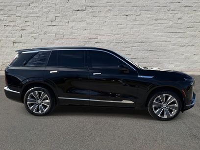 Used 2026 Cadillac Vistiq Luxury