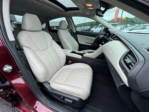 Used 2019 Honda Insight Touring image 25