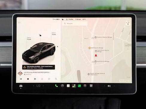 Used 2023 Tesla Model Y Performance AWD/4WD image 21