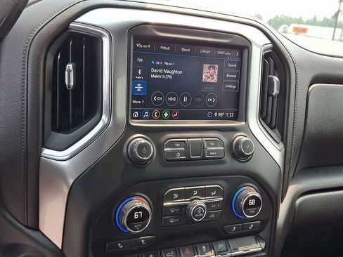 Used 2020 Chevrolet Silverado 1500 RST AWD/4WD image 24