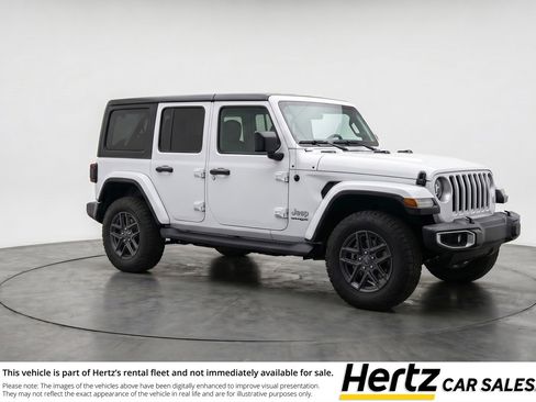 Used 2025 Jeep Wrangler Unlimited Sport AWD/4WD image 1