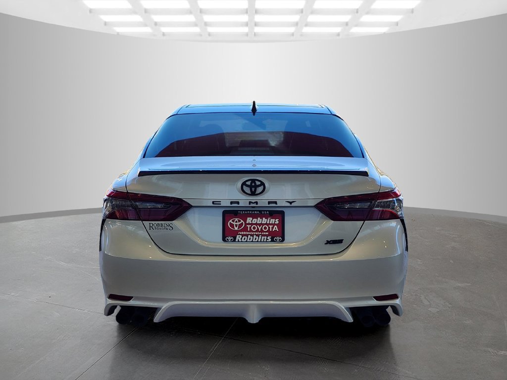 Used 2023 Toyota Camry XSE FWD image 6