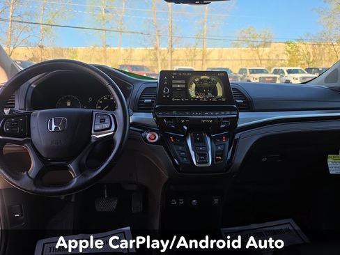Used 2025 Honda Odyssey Touring image 14