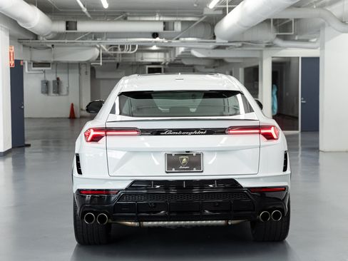 Used 2024 Lamborghini Urus S AWD/4WD image 6
