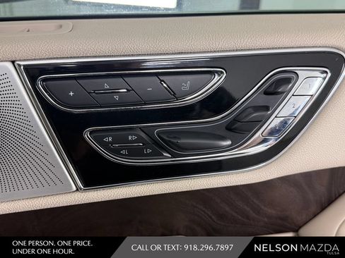 Used 2019 Lincoln Navigator Reserve w/ Cargo Package AWD/4WD image 51