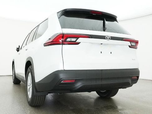 New 2026 Toyota Grand Highlander XLE image 93