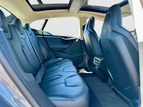 Used 2014 Tesla Model S P85 RWD image 19
