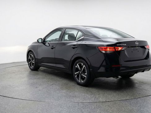 Used 2025 Nissan Sentra SV FWD image 6
