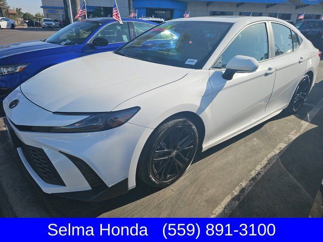 Used 2025 Toyota Camry SE w/ Multimedia Upgrade Package FWD image 1