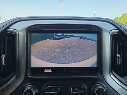 Used 2020 Chevrolet Silverado 1500 LT RWD image 30