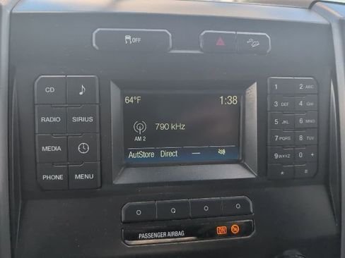 Used 2018 Ford F250 XLT w/ XLT Value Package AWD/4WD image 11