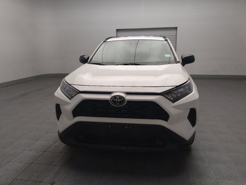 Used 2020 Toyota RAV4 LE AWD/4WD image 15