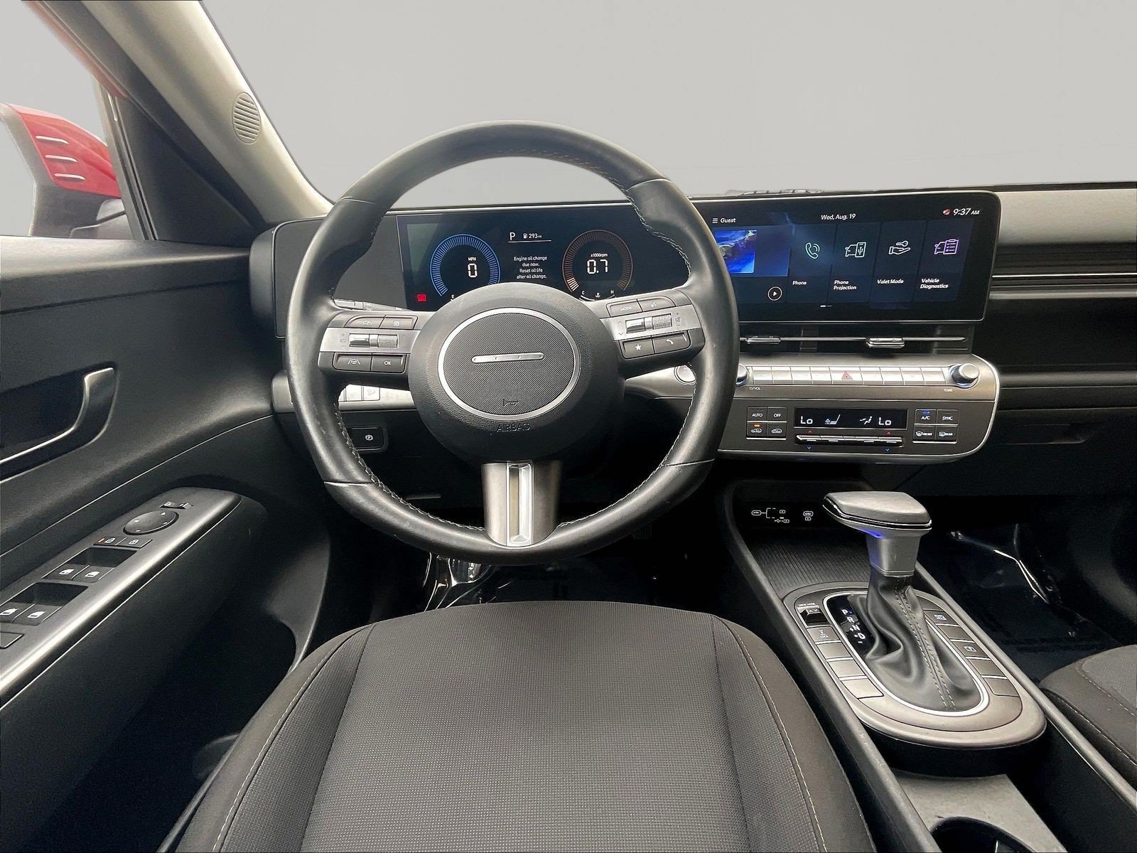 Certified 2025 Hyundai Kona SEL AWD/4WD image 8