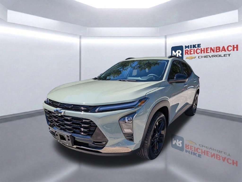 New 2026 Chevrolet Trax ACTIV w/ Driver Confidence Package FWD image 10