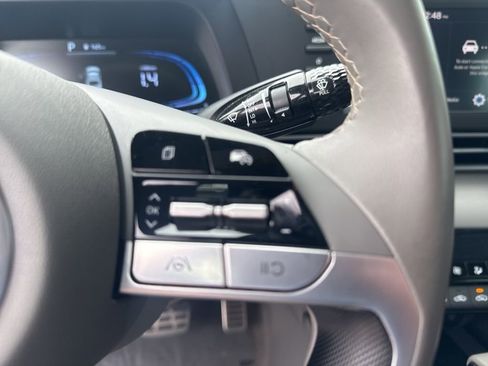 Used 2025 Hyundai Elantra Sport image 19