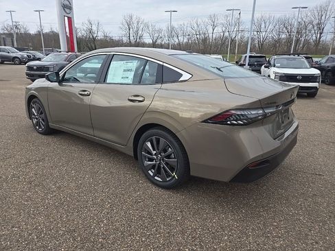 New 2026 Nissan Sentra SL image 5