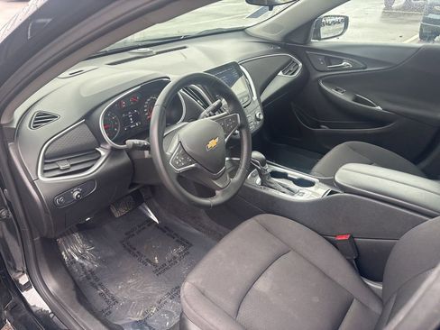 Used 2024 Chevrolet Malibu LT image 15