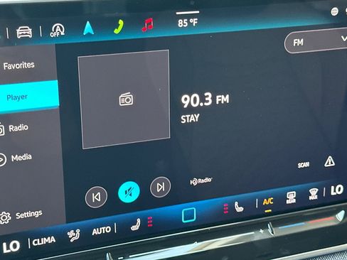 New 2025 Volkswagen Tiguan S image 16