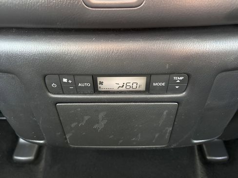 Used 2023 Nissan Armada SL image 15