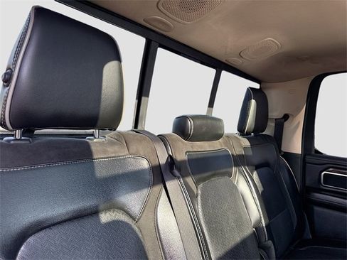 Used 2019 RAM 1500 Laramie image 29