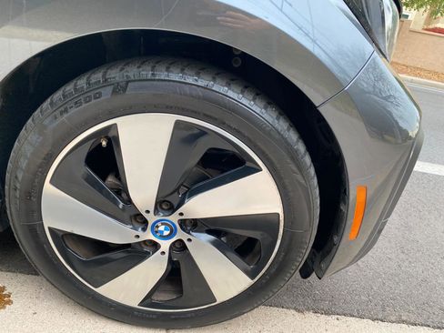 Used 2018 BMW i3 image 16