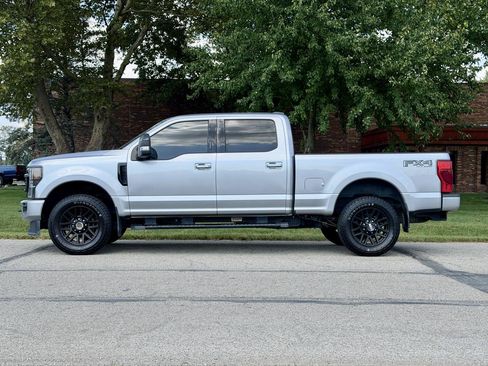 Used 2021 Ford F250 Lariat AWD/4WD image 2