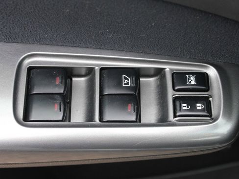 Used 2011 Subaru Forester 2.5XT Touring w/ Popular Equipment Group 1B image 20