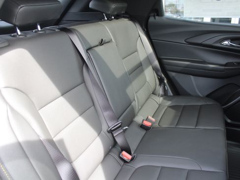 New 2026 Chevrolet TrailBlazer ACTIV w/ Convenience Package FWD image 17