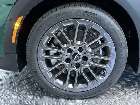New 2026 MINI Cooper 2-Door Hardtop FWD image 24
