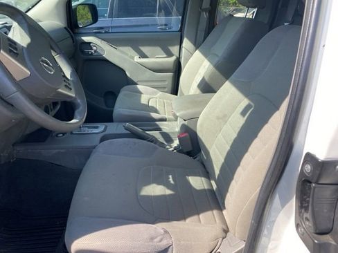 Used 2021 Nissan Frontier S w/ S Utility Package image 13