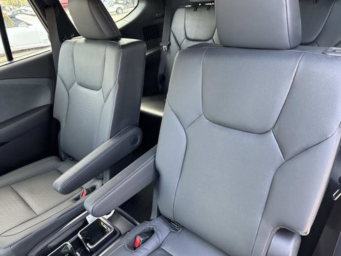 Used 2025 Lexus TX 350 AWD image 14