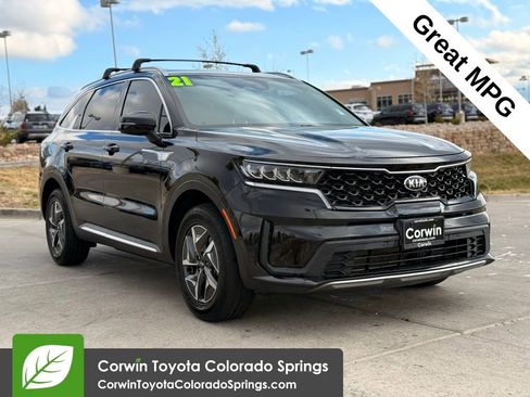 Used 2021 Kia Sorento S FWD image 1