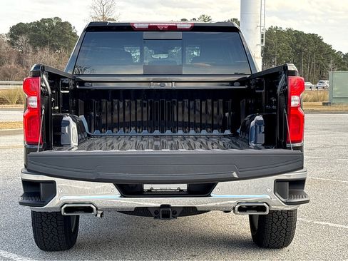 New 2026 Chevrolet Silverado 1500 LTZ w/ LTZ Premium Package image 26